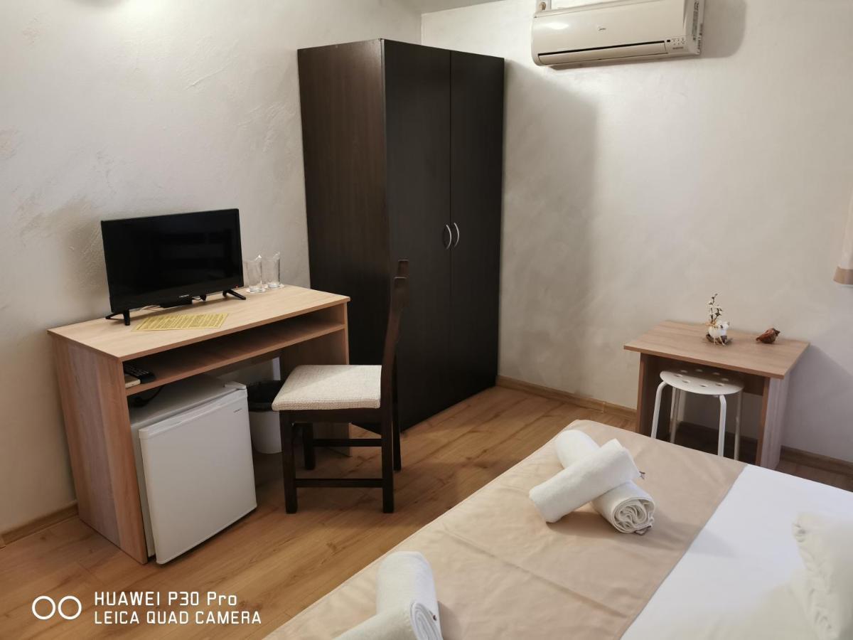 Hotel Swiss Šumen Exteriér fotografie