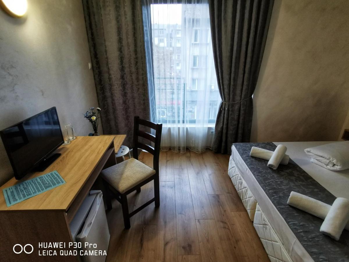 Hotel Swiss Šumen Exteriér fotografie